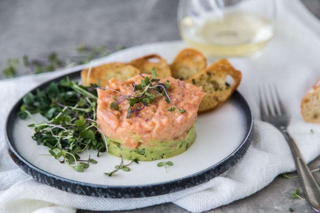 tartare de saumon purée avocat cinq fourchettes recette