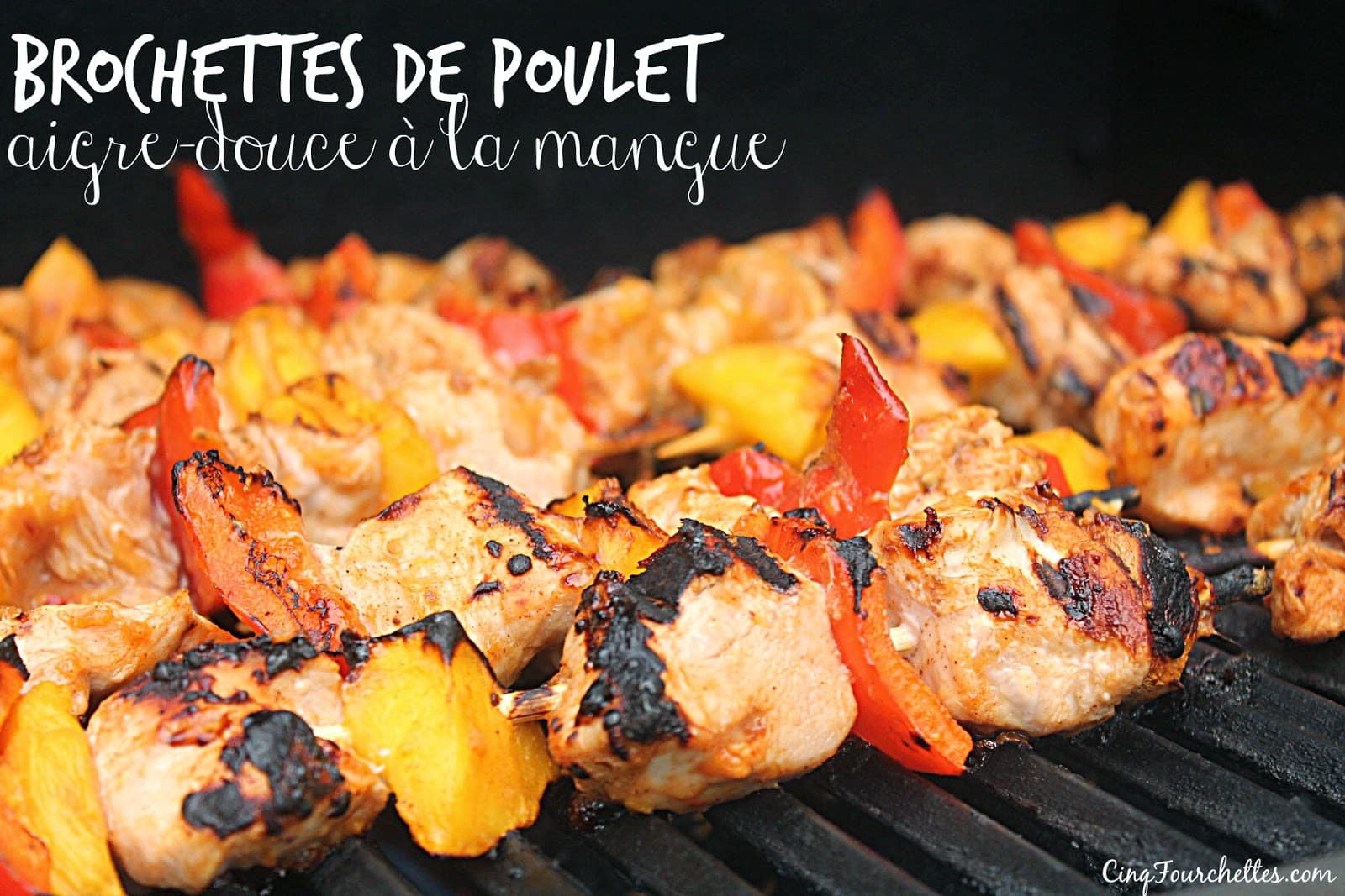 Brochettes de poulet aigre-douce à la mangue #BlueDragon - Cinq Fourchettes