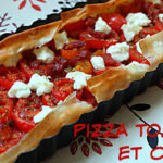 Pizza tomates et chèvre prête en 15 minutes tapant! - Cinq Fourchettes