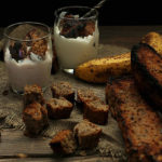 Croûtons de pain aux bananes au yogourt - Cinq Fourchettes