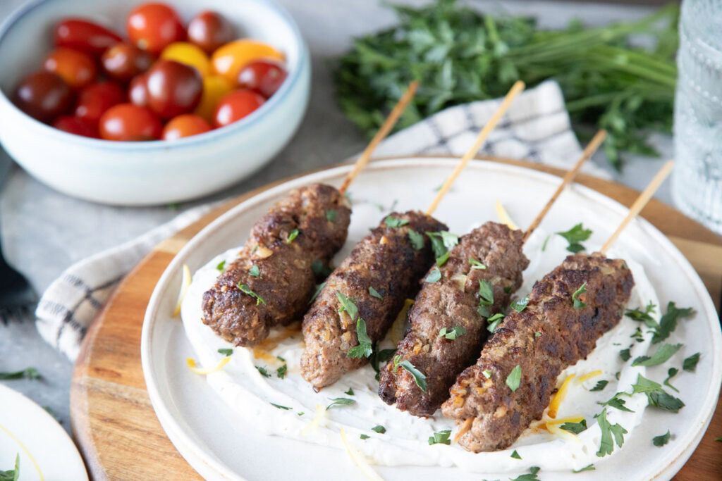 keftas boeuf recette brochette facile labneh citron Cinq Fourchettes
