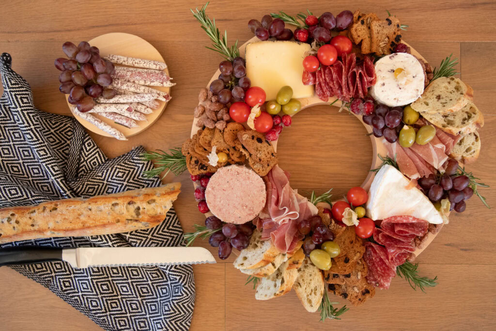 planche plateau fromages Noël présentation gourmande 3 en 1 cadeau cuisine achat idée Cinq Fourchettes Shop Boréale fait ici Québec
