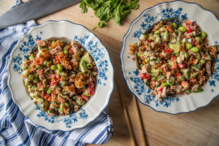 Salade thon riz croquant concombre avocat poivron asiatique recette Cinq Fourchettes