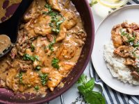 poulet avec sauce crémeuse aux tomates séchées cinq fourchettes recette